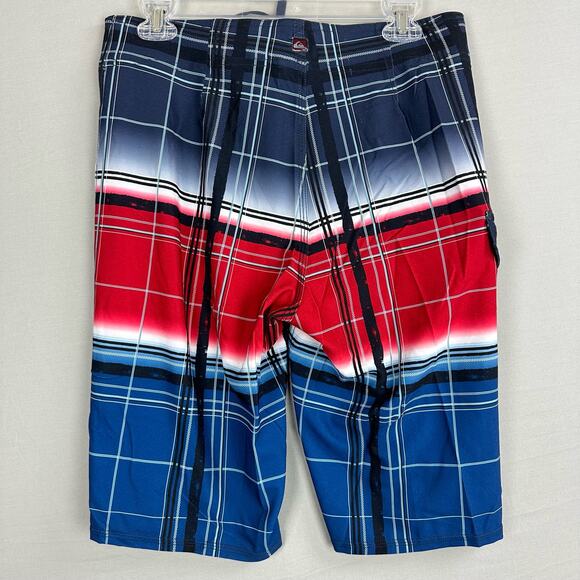 Quiksilver Men’s 30 Cypher Wonderland Board Shorts Stretch Cargo Plaid - Picture 9 of 9